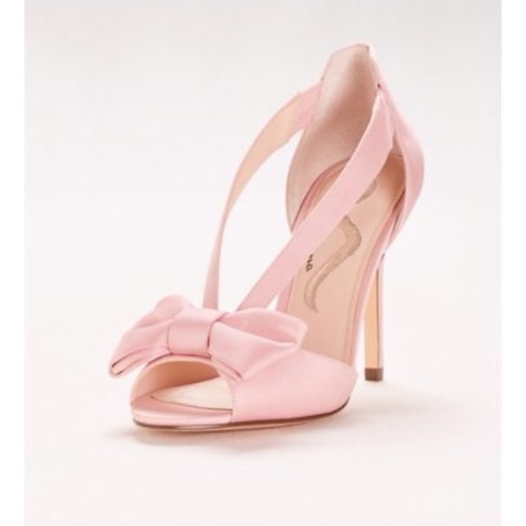 nina shoes near me